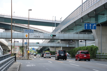 大阪モノレール延伸区間 2号線より門真ジャンクションを見る