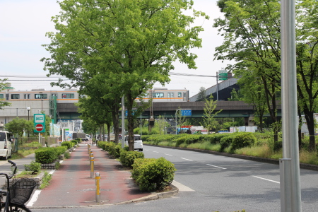 荒本駅側より瓜生堂駅近辺を見る