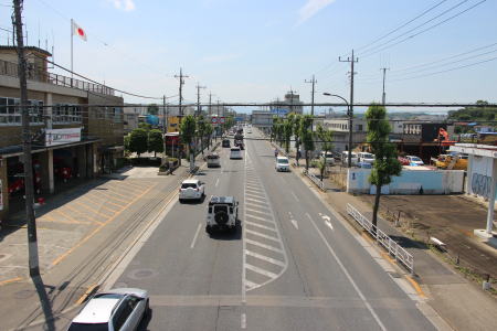 多摩モノレール上北台駅付近より見た新青梅街道