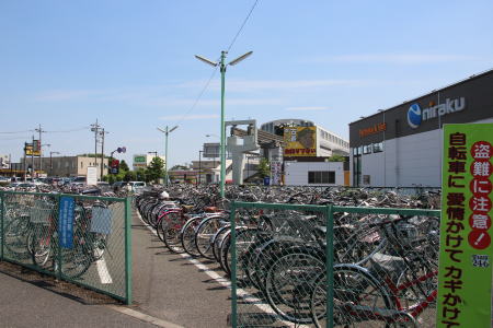 多摩モノレール延伸ルート上から見た上北台駅