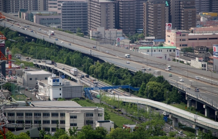 大阪高速鉄道 延伸ルート上の緑地帯