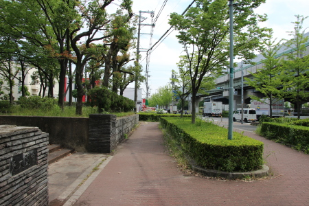 公園付近の歩道区画