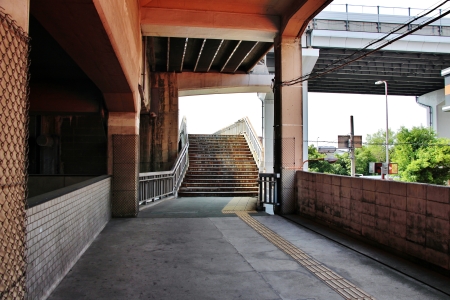 久宝寺口駅の中間フロア