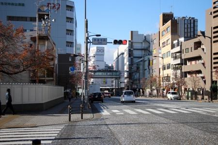 多摩モノレール町田駅方向を見る