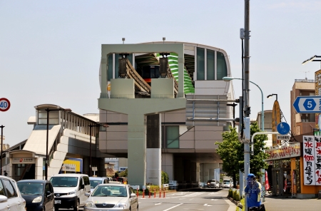 多摩モノレール上北台駅