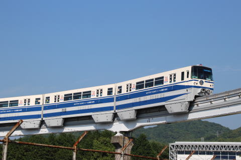 第3新東京市モノレール第2環状線のベースとなった北九州モノレール1000系