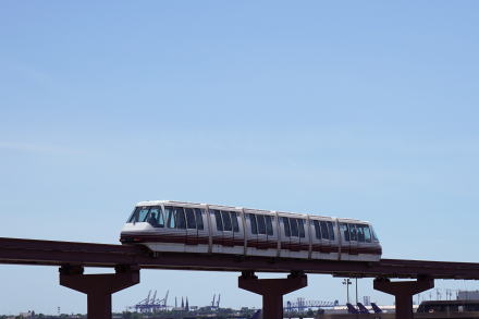 AirTrain Newark monorail