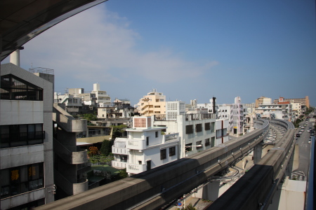 首里駅先の車止め