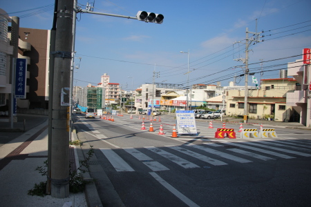 ゆいレールの延伸 道路拡張工事