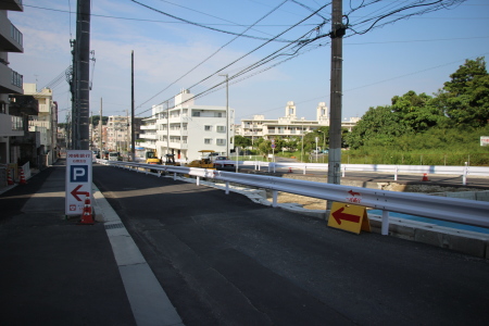 沖縄都市モノレール石嶺駅前広場予定位置より経塚方面