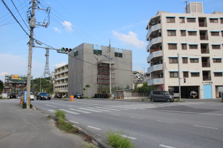 延伸工事中の経塚駅付近交差点 全域